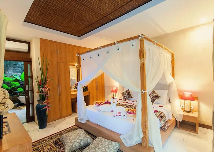 Nidhi Classic Villa *